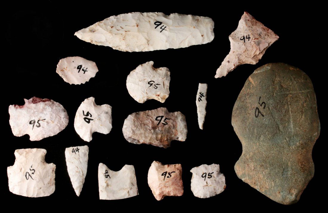 A GROUP OF MISCELLANEOUS ARTIFACTS (1 of 9)