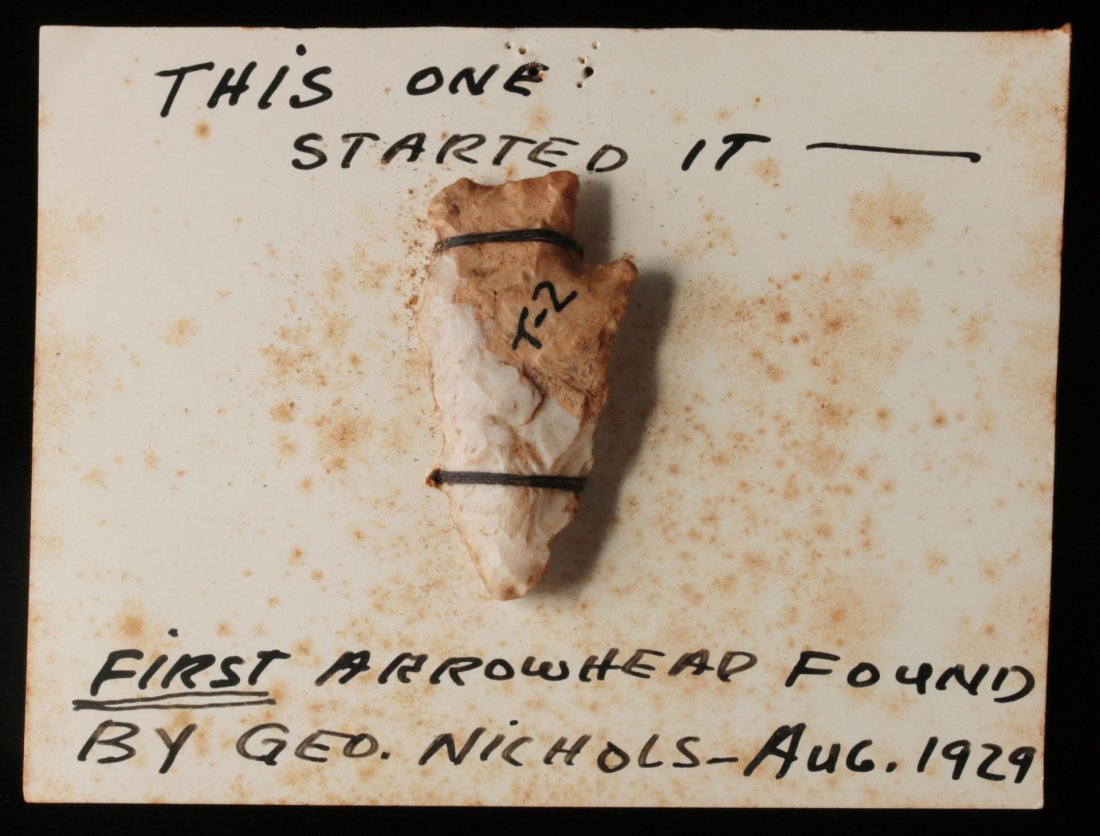 A TEXAS STEMMED BLADE (1 of 4)