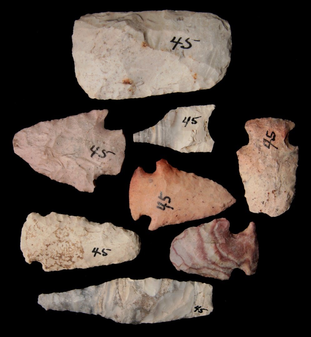 A GROUP OF DRILLS, POINTS, BLADES, SCRAPERS (1 of 10)