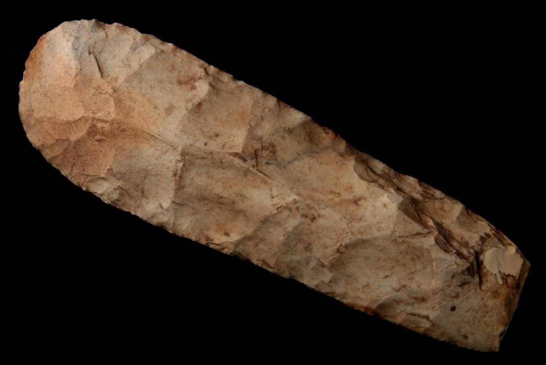 A 6.5 INCH FLINT CELT, SPADE OR HOE (1 of 6)