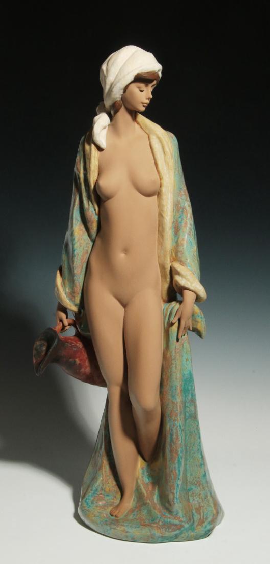 LLADRO 'EARLY AWAKENING' PORCELAIN FIGURE WITH BOX (1 of 10)