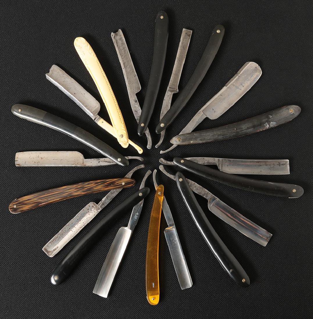 LOT OF TEN STRAIGHT RAZORS (1 of 10)