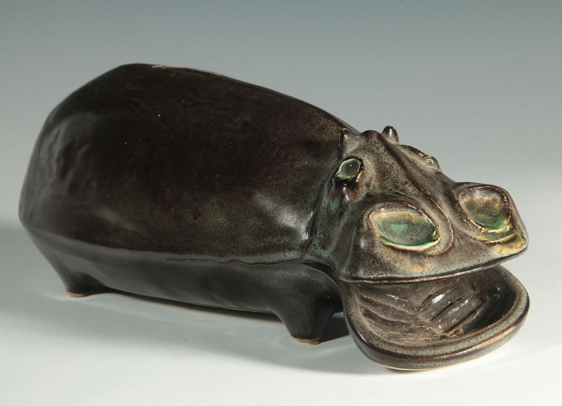 A BENNINGTON POTTERS HIPPOPOTAMUS BANK (1 of 9)