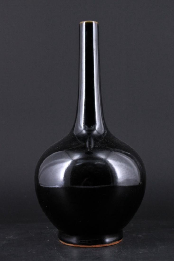 Chinese Ming Porcelain Black Glaze Vase (1 of 6)