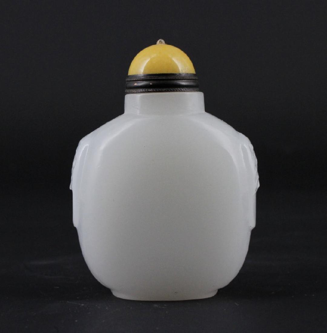 Chinese Qing Peking Glass Snuff Bottle (1 of 5)