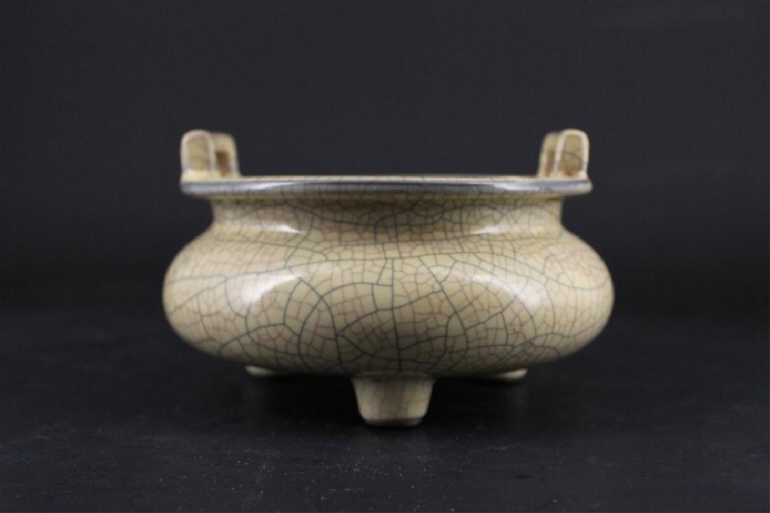 Chinese Song Porcelain GeYao Incense Burner (1 of 4)