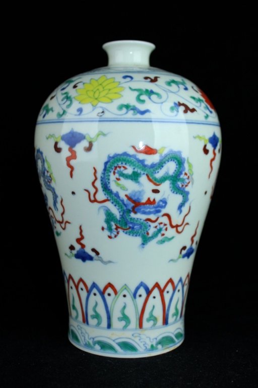 Chinese Ming Porcelain DouCai Vase (1 of 5)