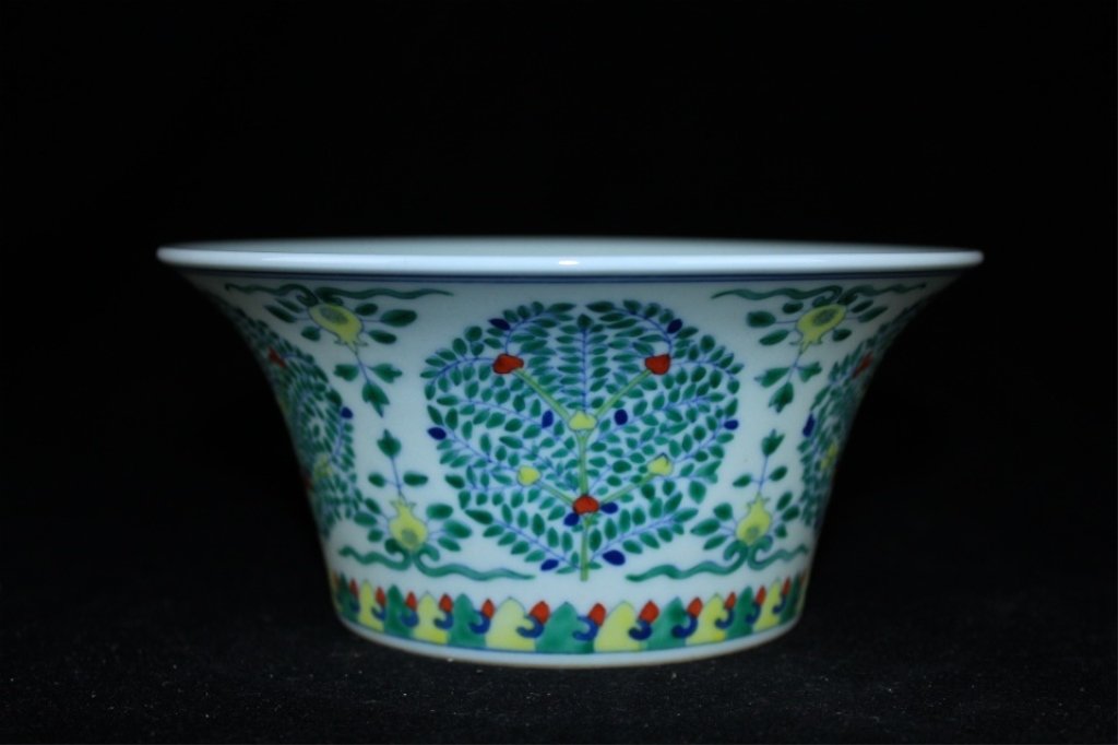 Chinese Qing Porcelain DouCai Bowl (1 of 6)
