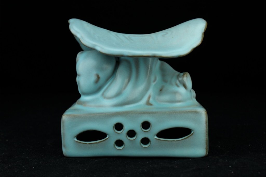 Chinese Song Porcelain RuYao Pillow (1 of 7)