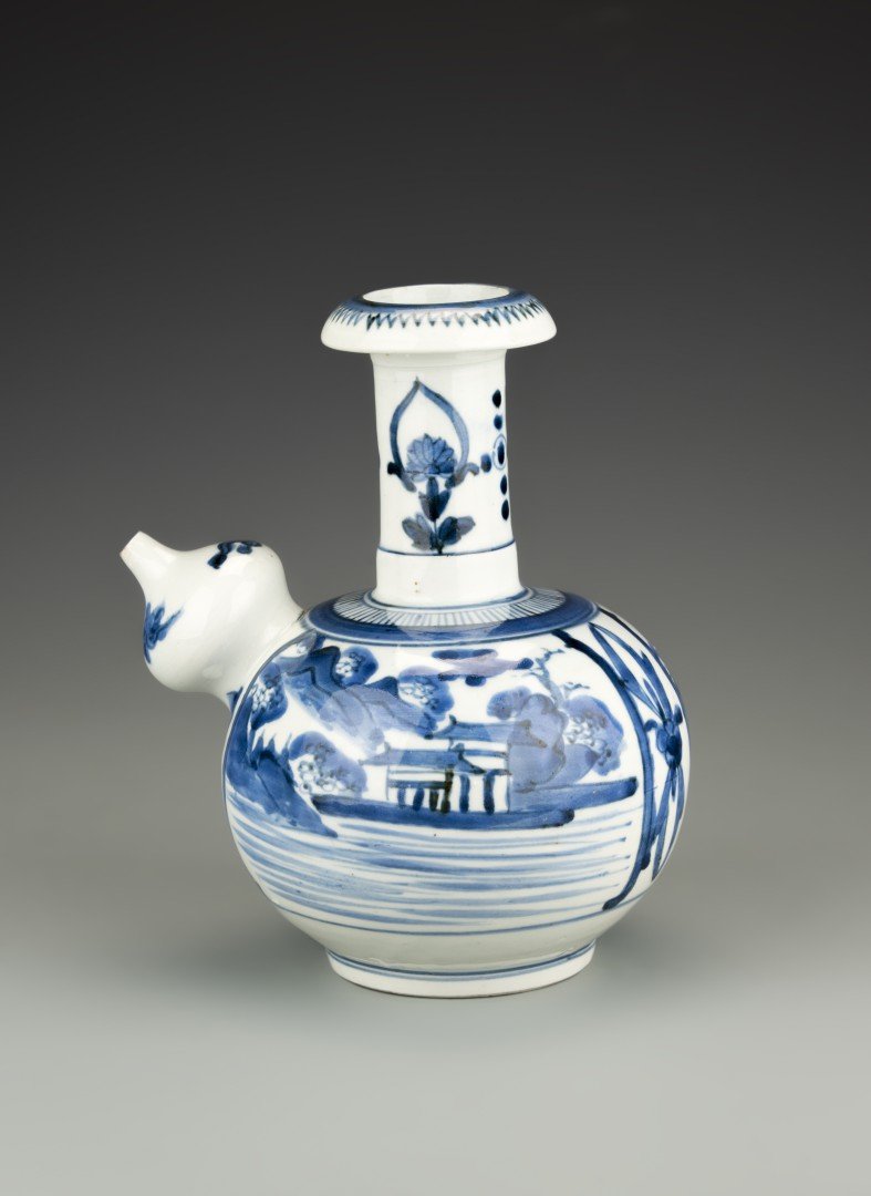A Chinese Porcelain Blue and White Kendi