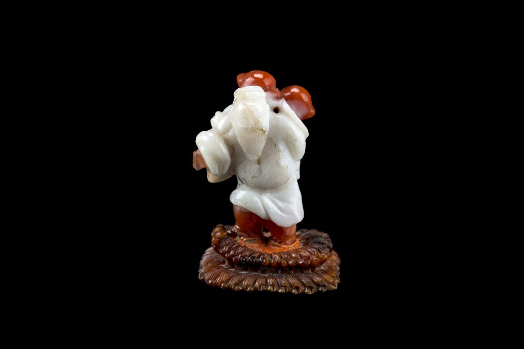 A Chinese Agate Carving of a Man (1 of 6)