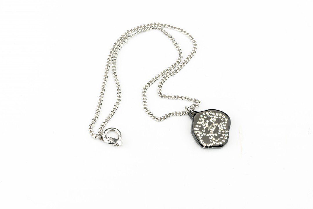 A Chanel Necklace with Crystal and Resin Pendant (1 of 6)