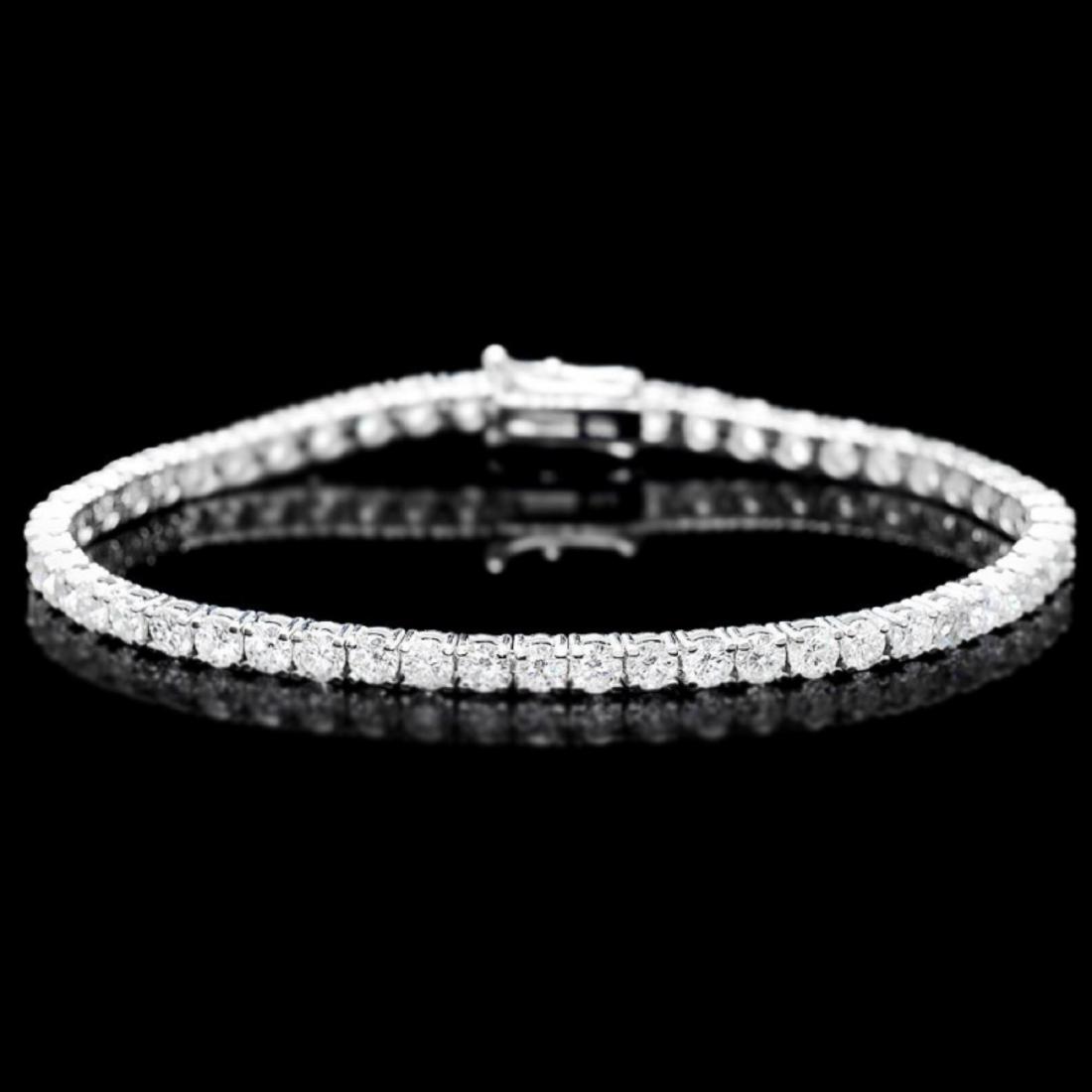 ^18k White Gold 7.00ct Diamond Bracelet: Estimated Retail Replacement Value: $27,700.00Ref: WAG22000Item No.: ARA-CRA018Metal: 18k Solid White GoldSize: 7Total Item Weight: 10.00 gramsCountry Made: USAMain Stone: DiamondCarat Total Weight: 7