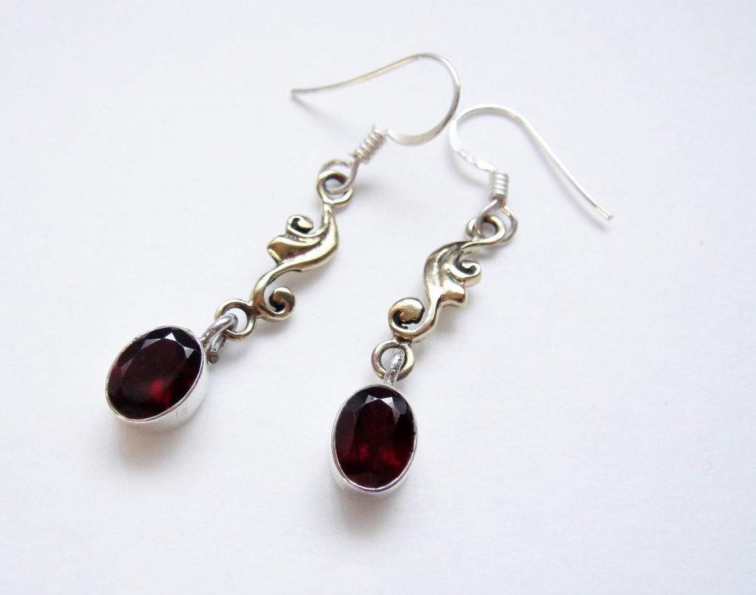 925 Sterling Silver, Natural Red Garnet Dangle Ear: 925 Sterling Silver, Natural Red Garnet Dangle Earrings 6 Grams, A98