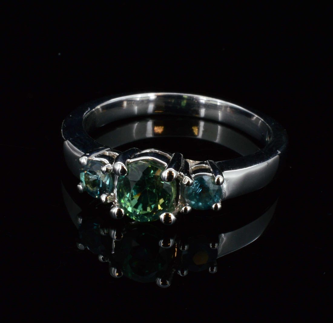 14K Gold, 1.06CT Natural Alexandrite Ring: 14K Gold, 1.06CT Natural Round cut Alexandrite RingTotal weight of Ring: 3.71 grams A6000