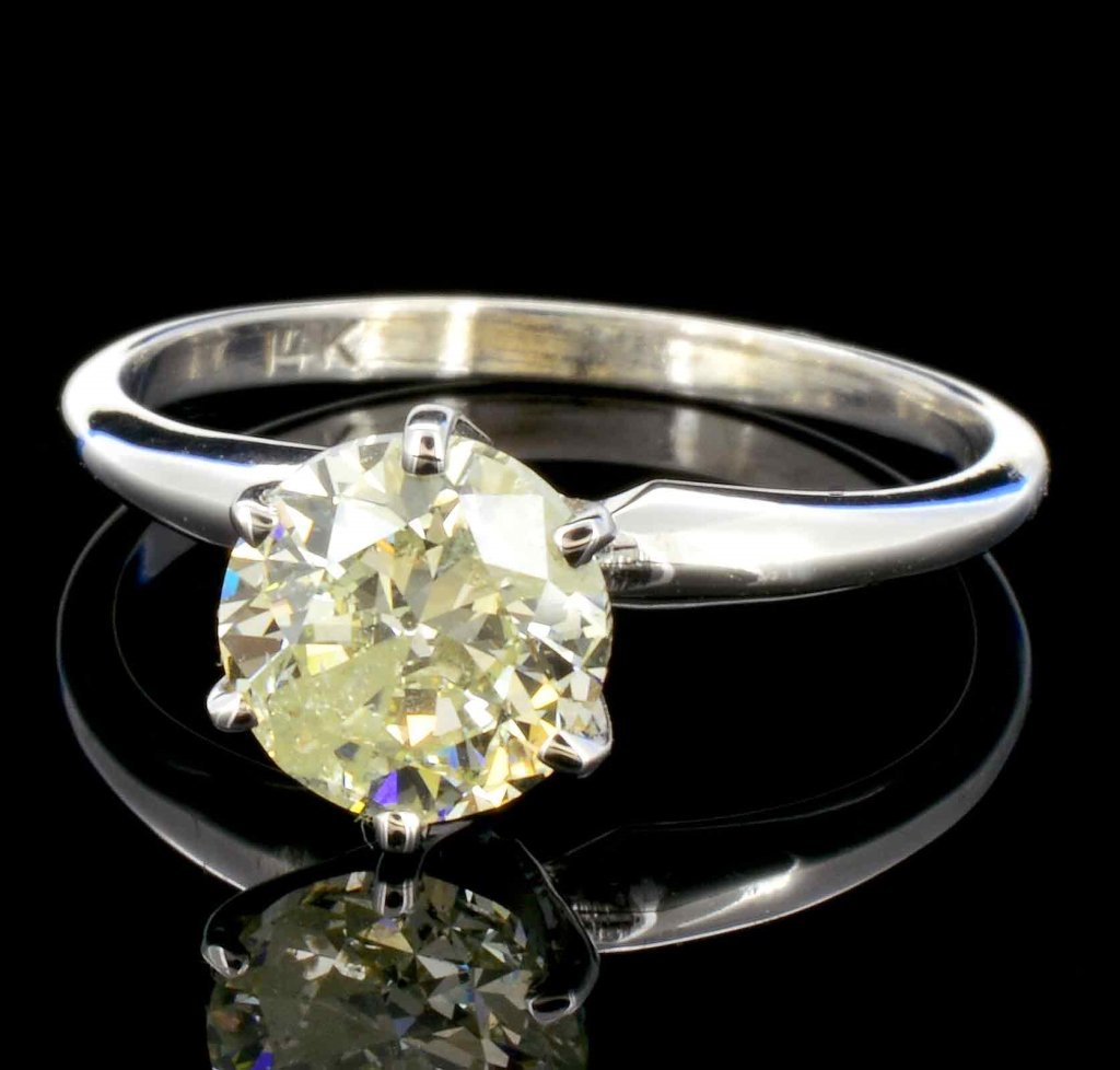 14K white Gold 1.50ct Diamond Solitaire Ring: Estimated Retail: $24,000.00 Ref: WAG9600 Diamonds: Natural Diamonds Shape: Round Weight: 1.50ct Clarity Grade: SI3 Color Grade: L
