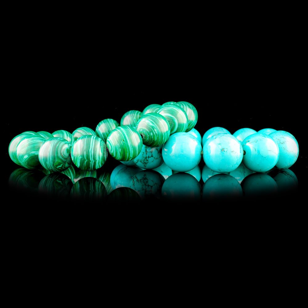 Pair of Lapis & Turquoise Bead Bracelets: Estimated Retail Replacement Value: $600.00Ref: WAG240Item no: XU-124Title: Pair of Bead Bracelets Lapis & TurquoiseType: BraceletCirca: VintageSize: 2" - 3” diameterMaterial: Lapis & TurquoiseQuant