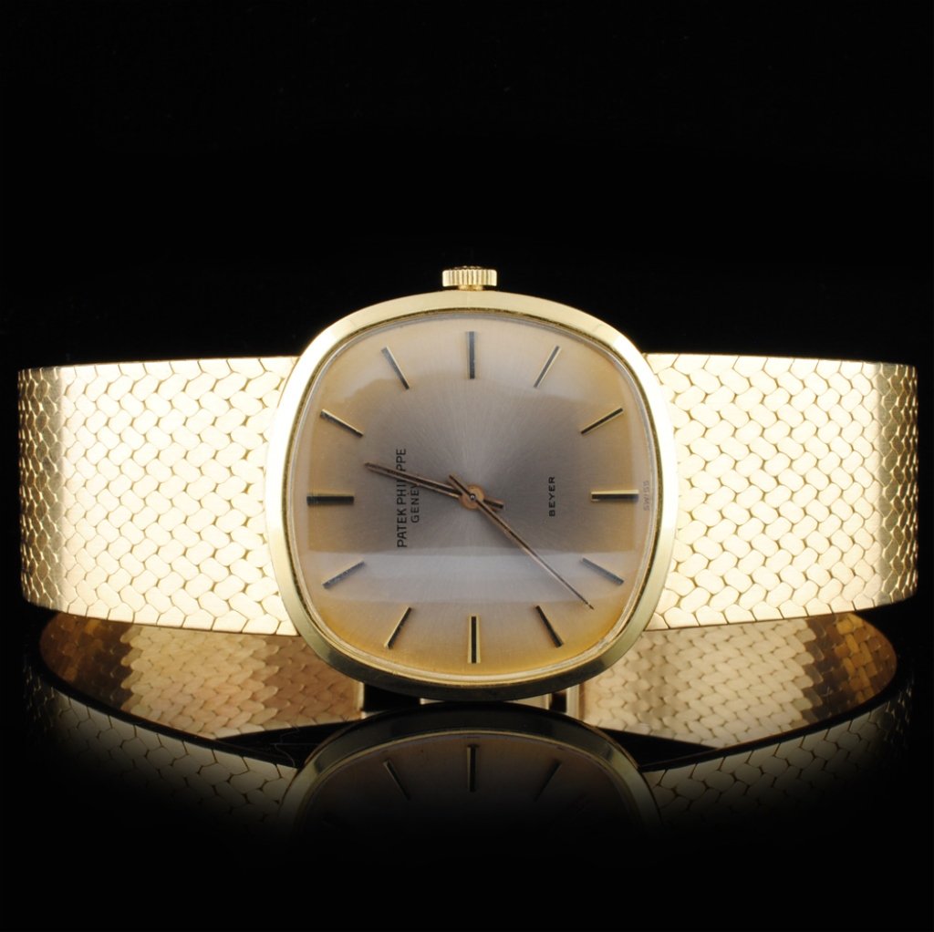 18K Patek Philippe Ellipse Beyer Men's Watch: Estimated Retail Replacement Value: $38,250.00Ref: WAG34000Item no.: ARXD013Specification:Documents: Gemologist ReportModel: Patek Philippe Ellipse BeyerMovement: Automatic MovementWeight: 121.80 gram