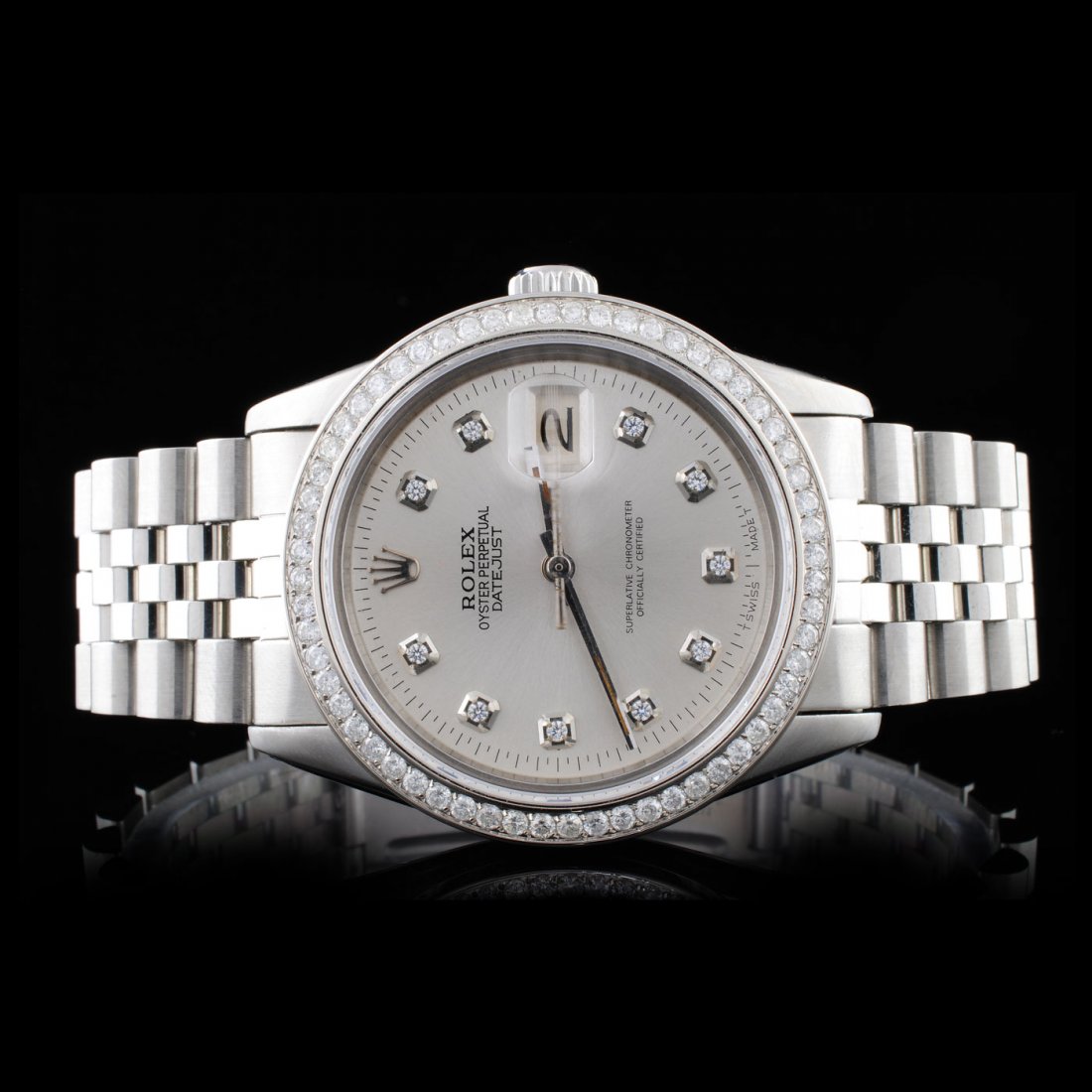 Rolex SS DateJust Men's 1.35ct Diamond Wristwatch: Estimated Retail Replacement Value: $19,250.00Ref: WAG14040VItem No.: ARX0164Specification:Documents: Gemologist ReportModel: Oyster Perpetual DateJustMovement: Perpetual, Self Winding, 31 - Jewel Chr