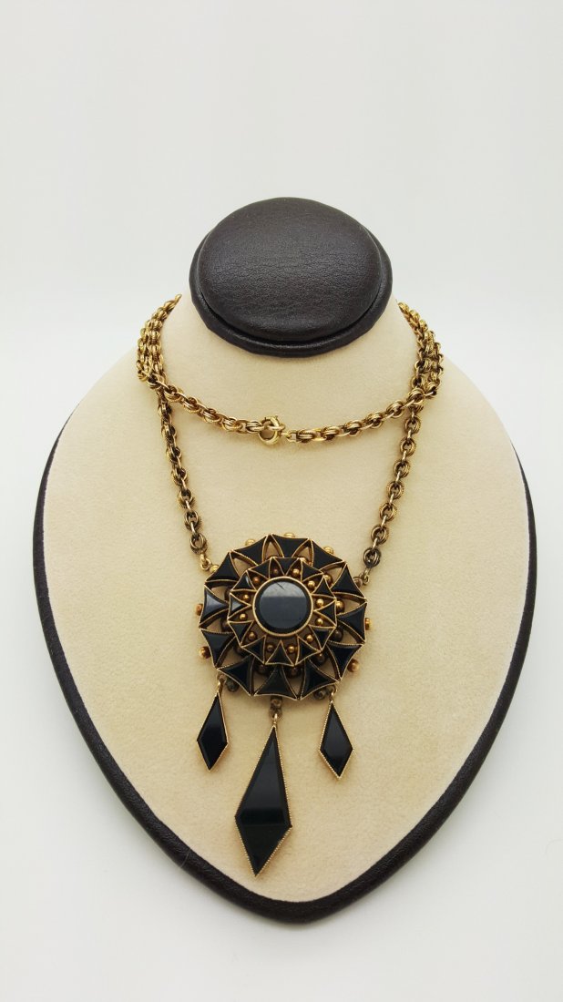 A 14k gold original Victorian onyx necklace with unique (1 of 5)