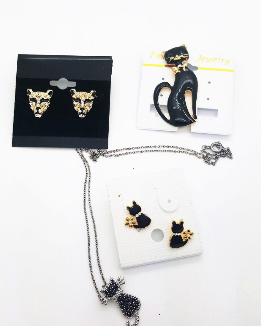 Cat Jewelry, 4 pieces (1 of 1)