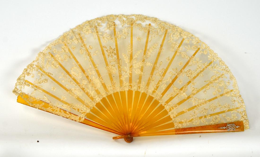 J Chaumet Lace and Tortoise Fan (1 of 8)