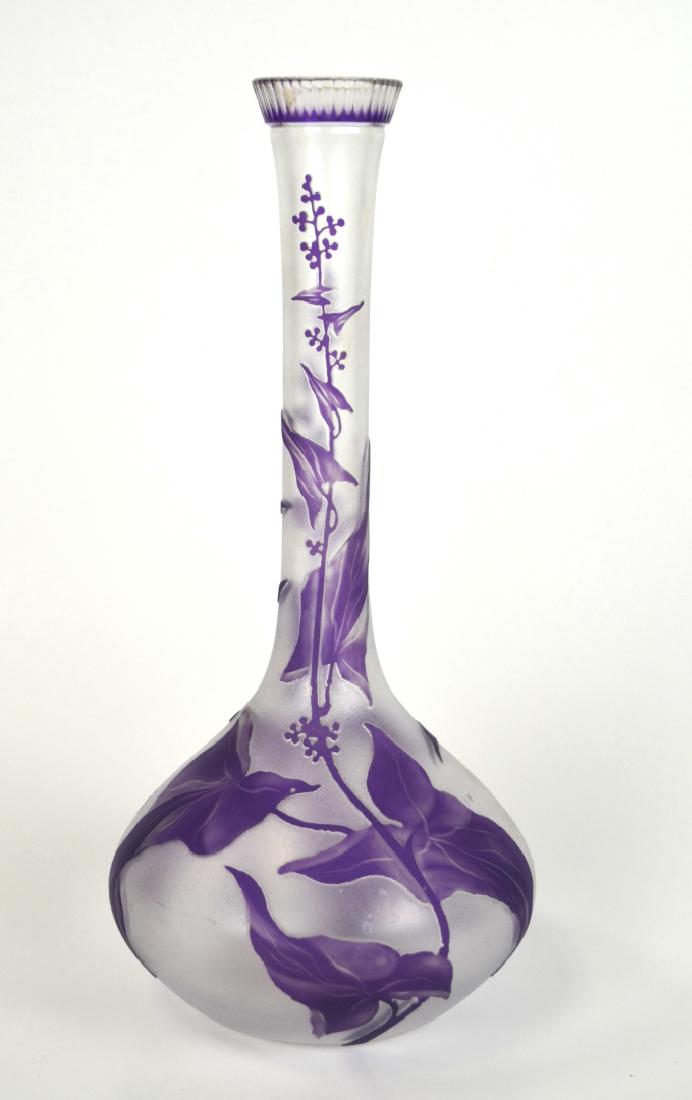 St. Lambert Bud Art Glass Vase (1 of 8)