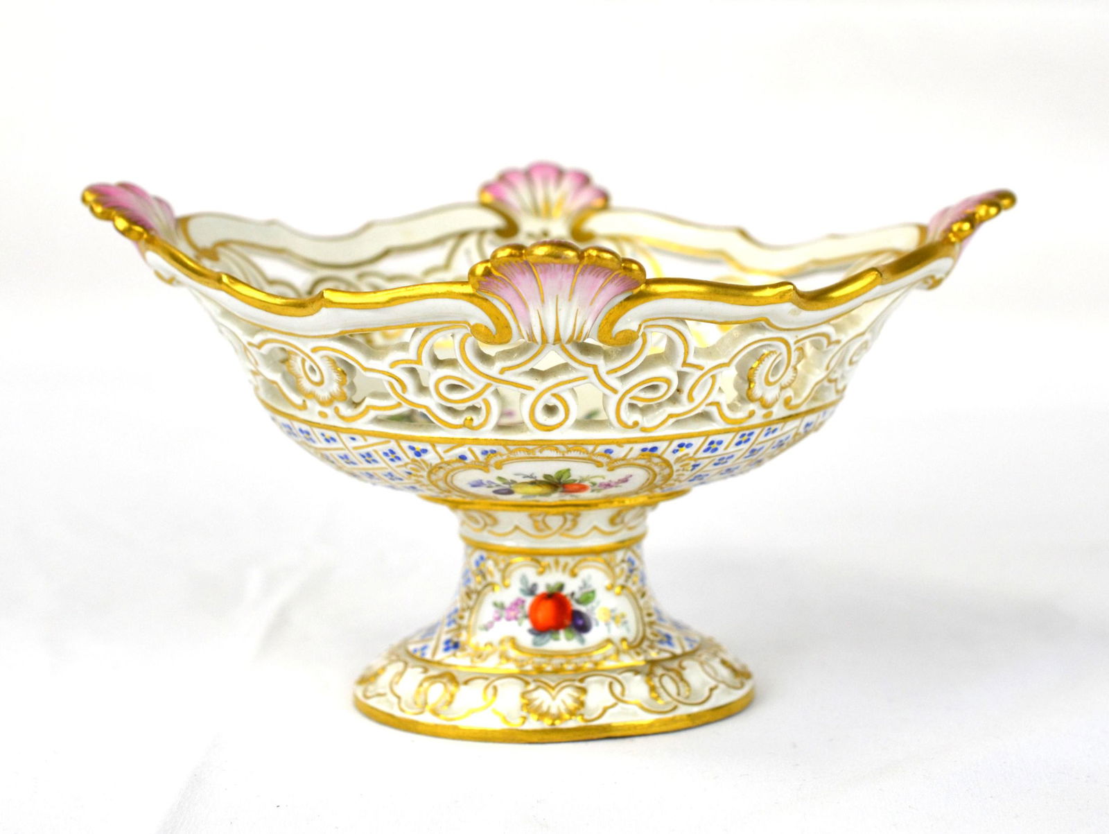 Meissen Reticulated Compote (1 of 7)