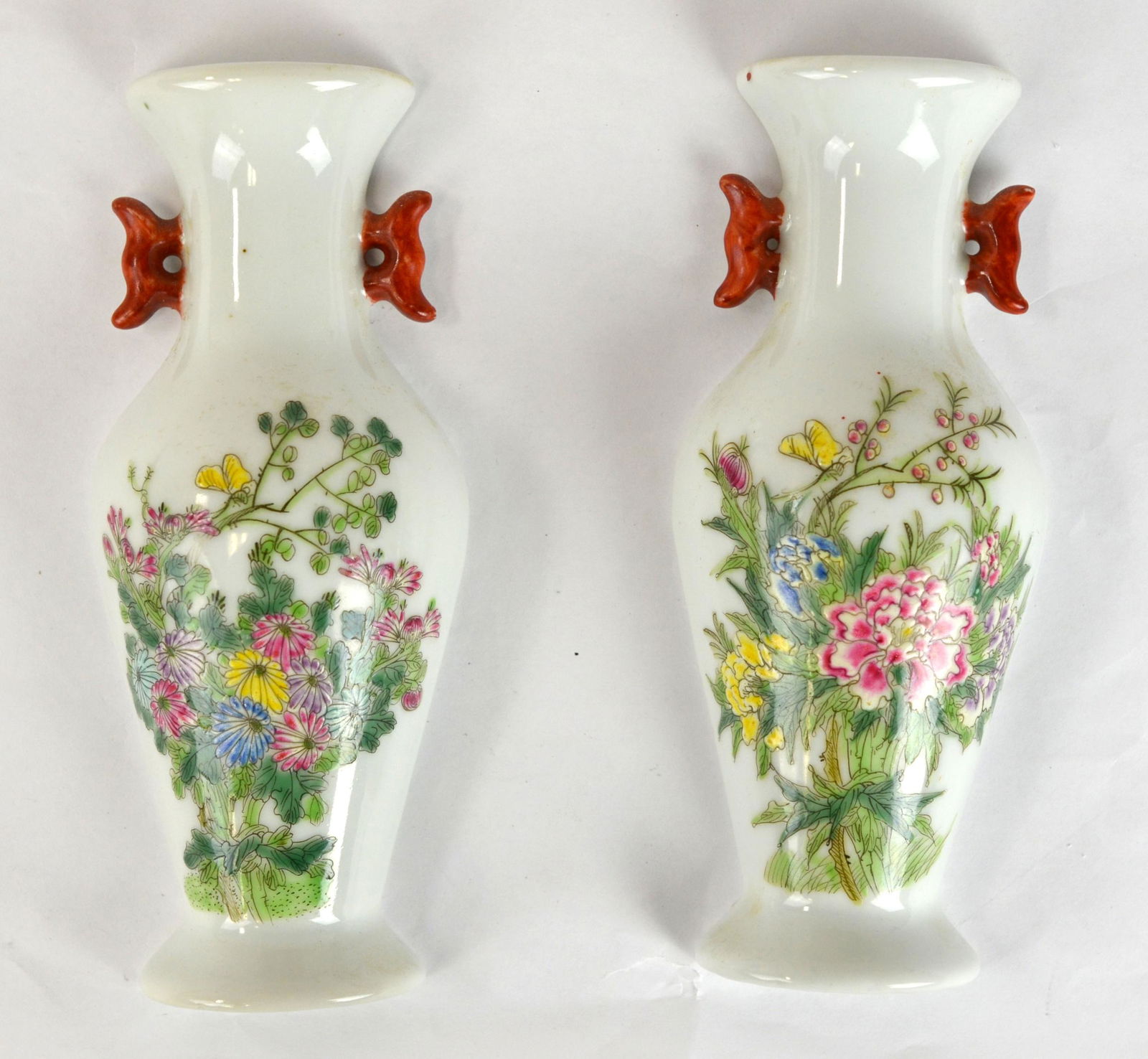 Pr Chinese Famille Rose Wall Hanging Vases (1 of 8)