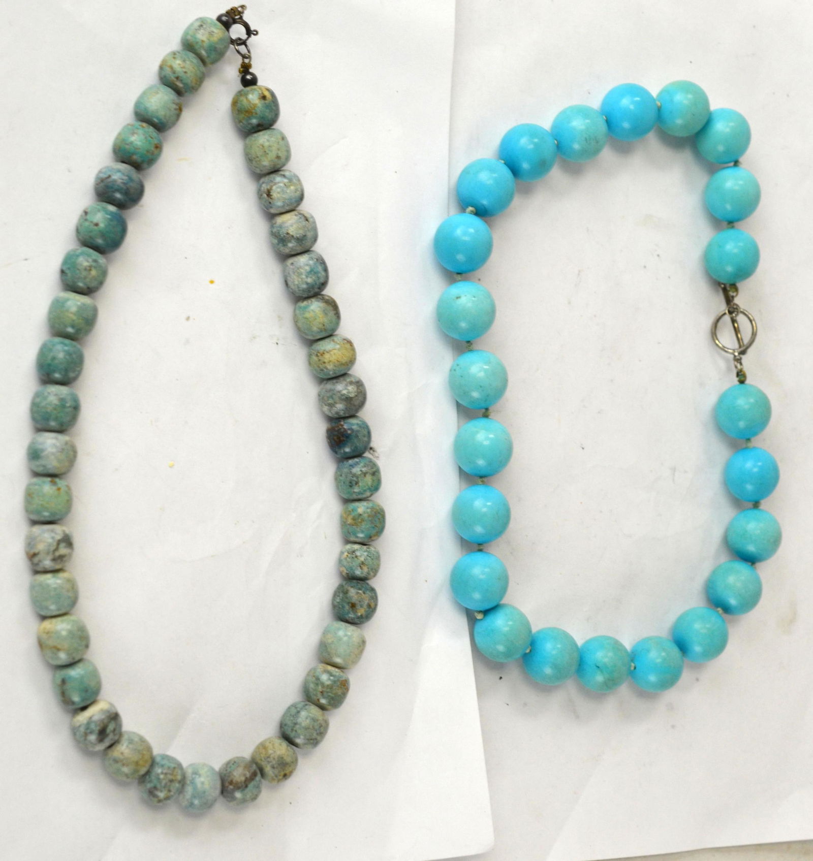 Two Turquoise Beads Necklaces (1 of 8)