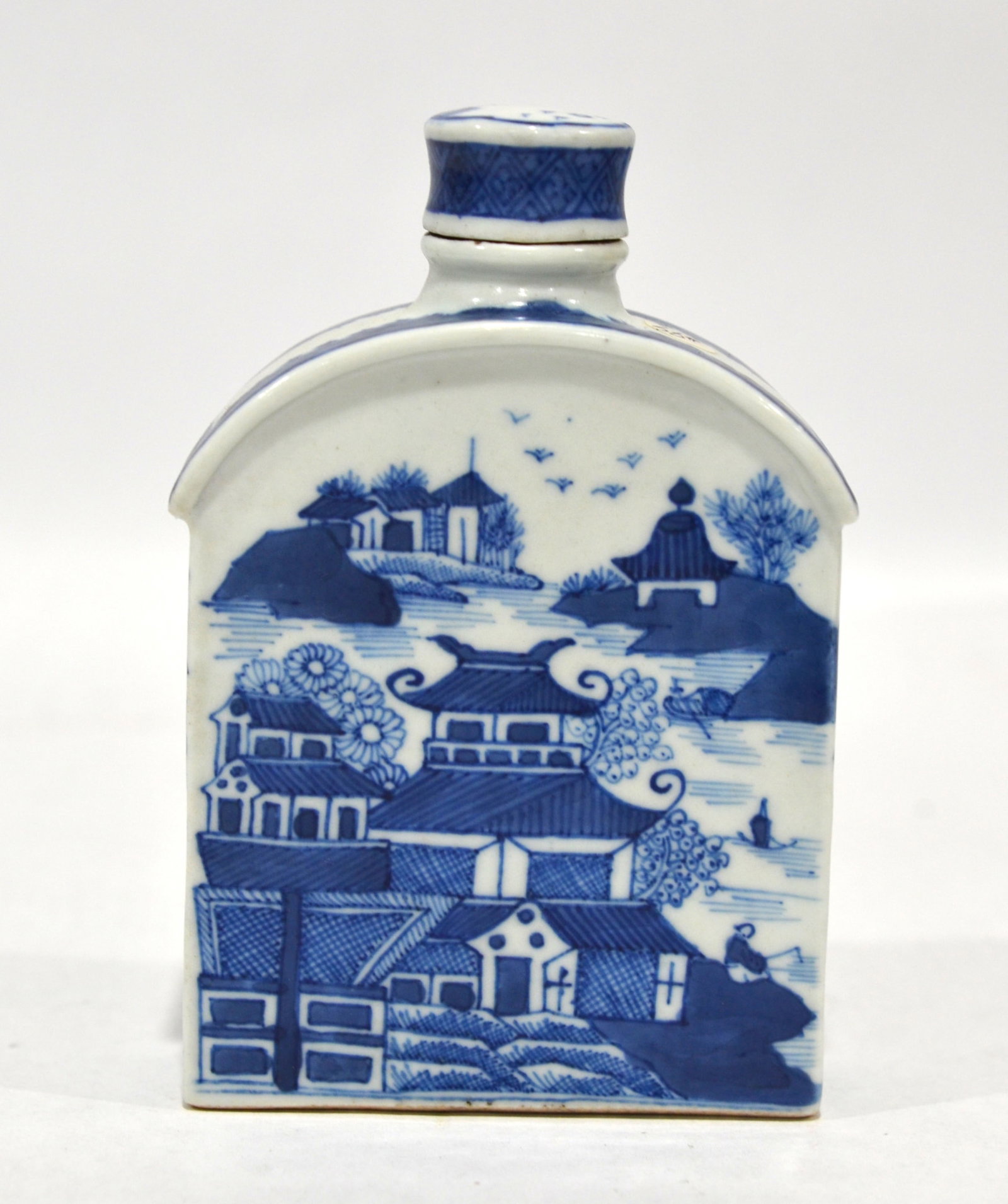 Chinese Blue & White Export Flagon (1 of 11)