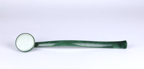 A White Jade Insert Spinach Jade Ruyi  Scepter
