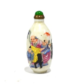 A Famille Rose Snuff Bottle