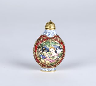 Chinese Enamel on Copper Snuff Bottle