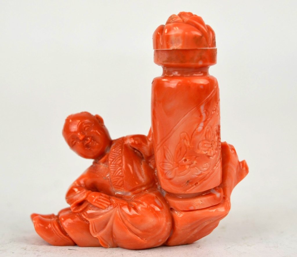 Chinese Carved Red Coral Snuff Bottle (1 of 8)