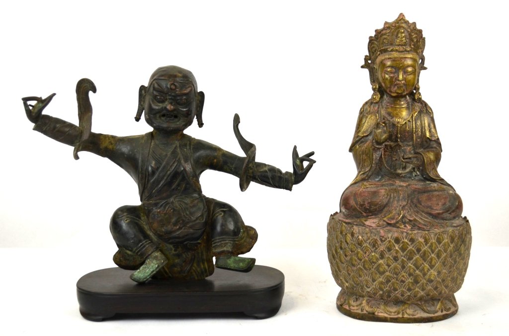 Two Chinese Bronze Figures (1 of 10)