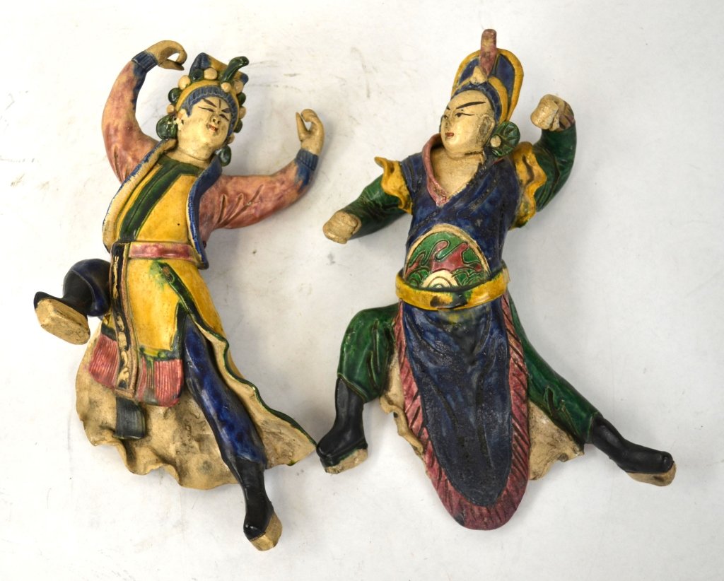Two Chinese Porcelain Figures (1 of 8)