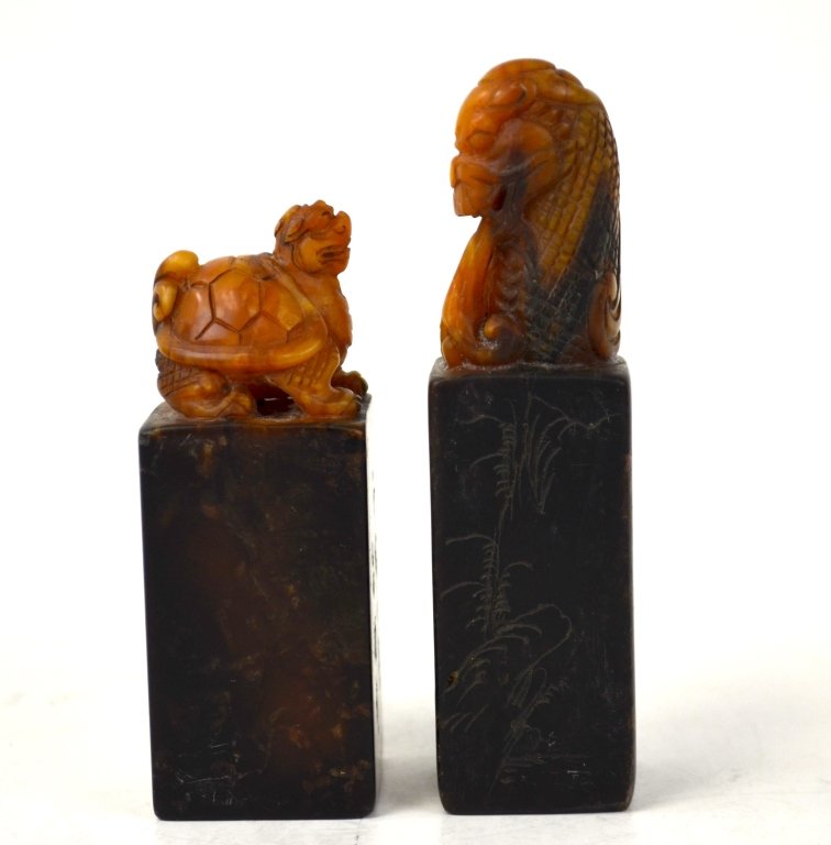 Two Chinese Carved Soapstone Seal Chops (1 of 10)