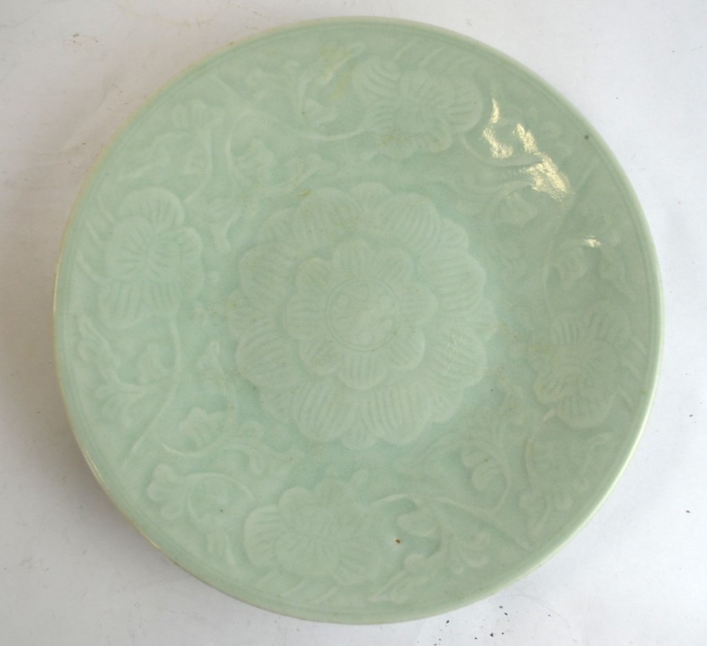 Chinese Celadon Glazed Plate (1 of 6)