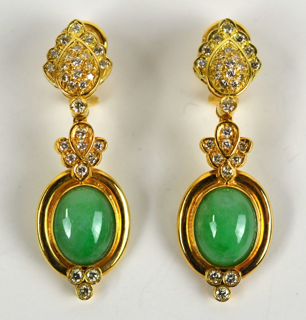 Pr 18K Gold Earrings w. Jadeite & Diamonds (1 of 8)