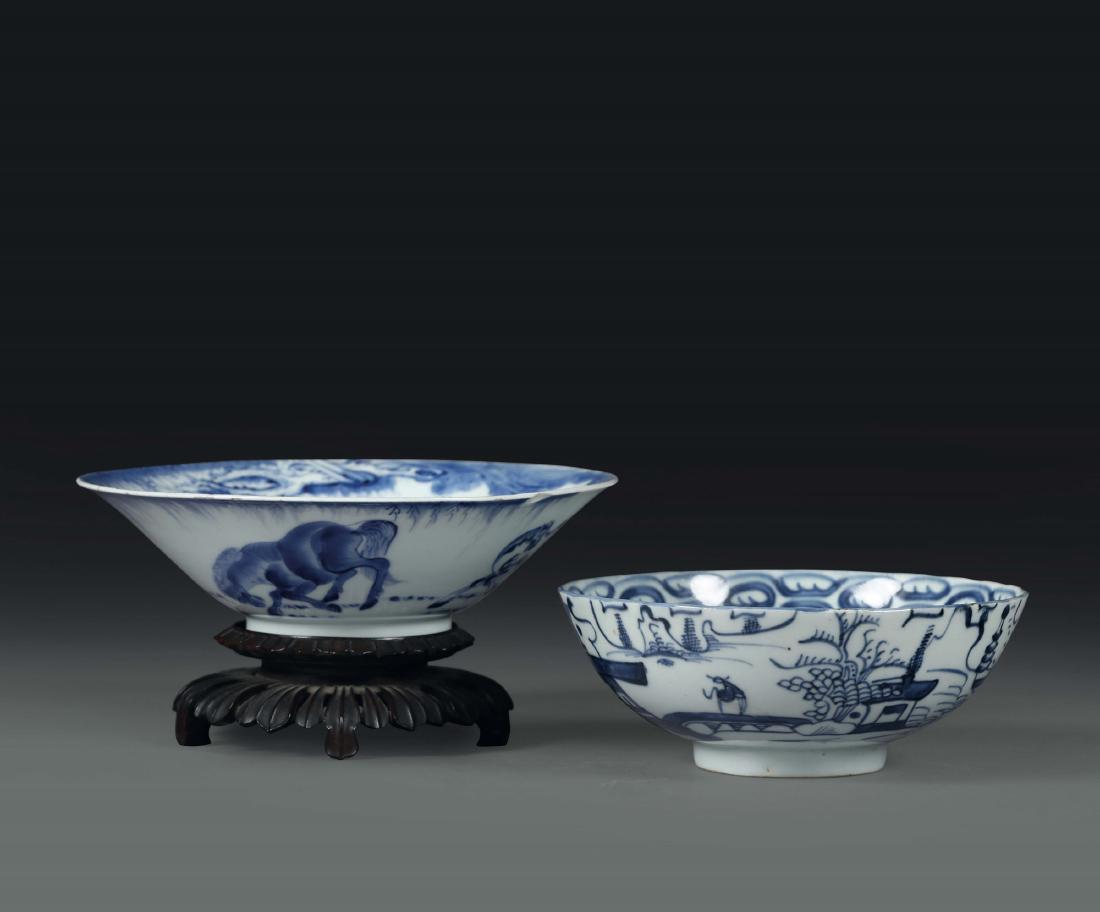 Two bowls in white and blue porcelain, China, Qing (1 of 1)