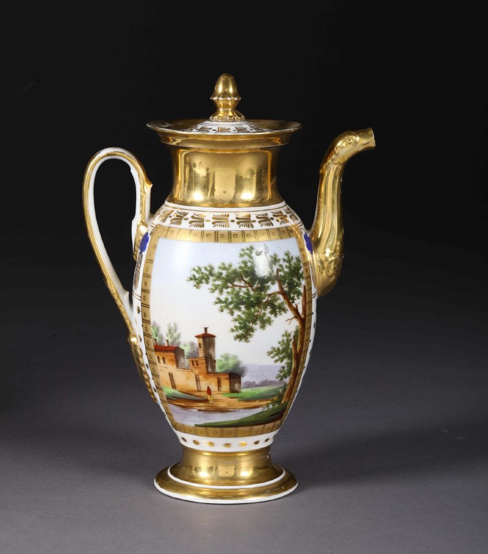 A coffee pot. Naples, 1830 ca. (decoration). Porcelain (1 of 2)
