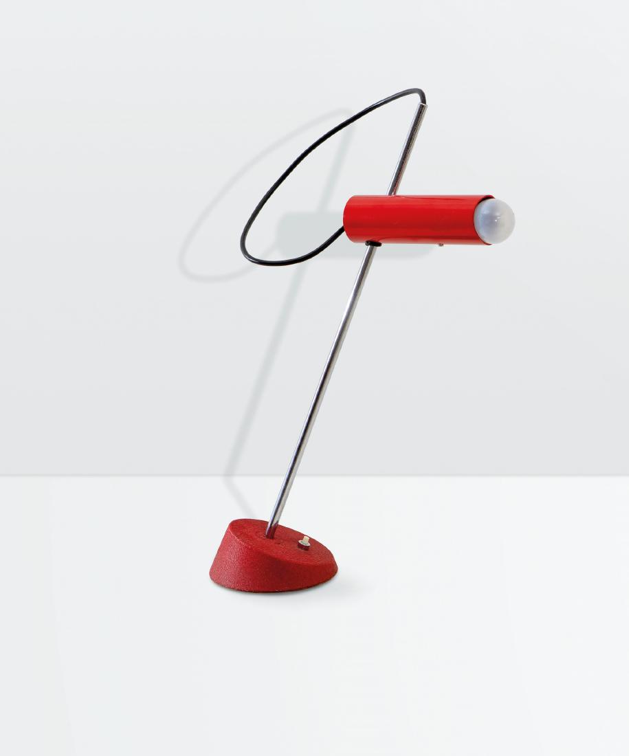 Gino Sarfatti, a 566 table lamp with a cast iron base, (1 of 1)