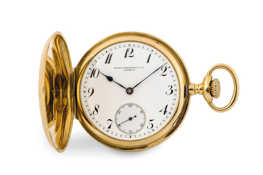 PATEK PHILIPPE, Geneve.: Movement No. 150.550, case No. 262209. Very fine, hunting cased, 18K yellow gold pocket watch . Accompanied by the Extract. Made circa 1910. Dial, case and movement signed, in very good condition. DIA