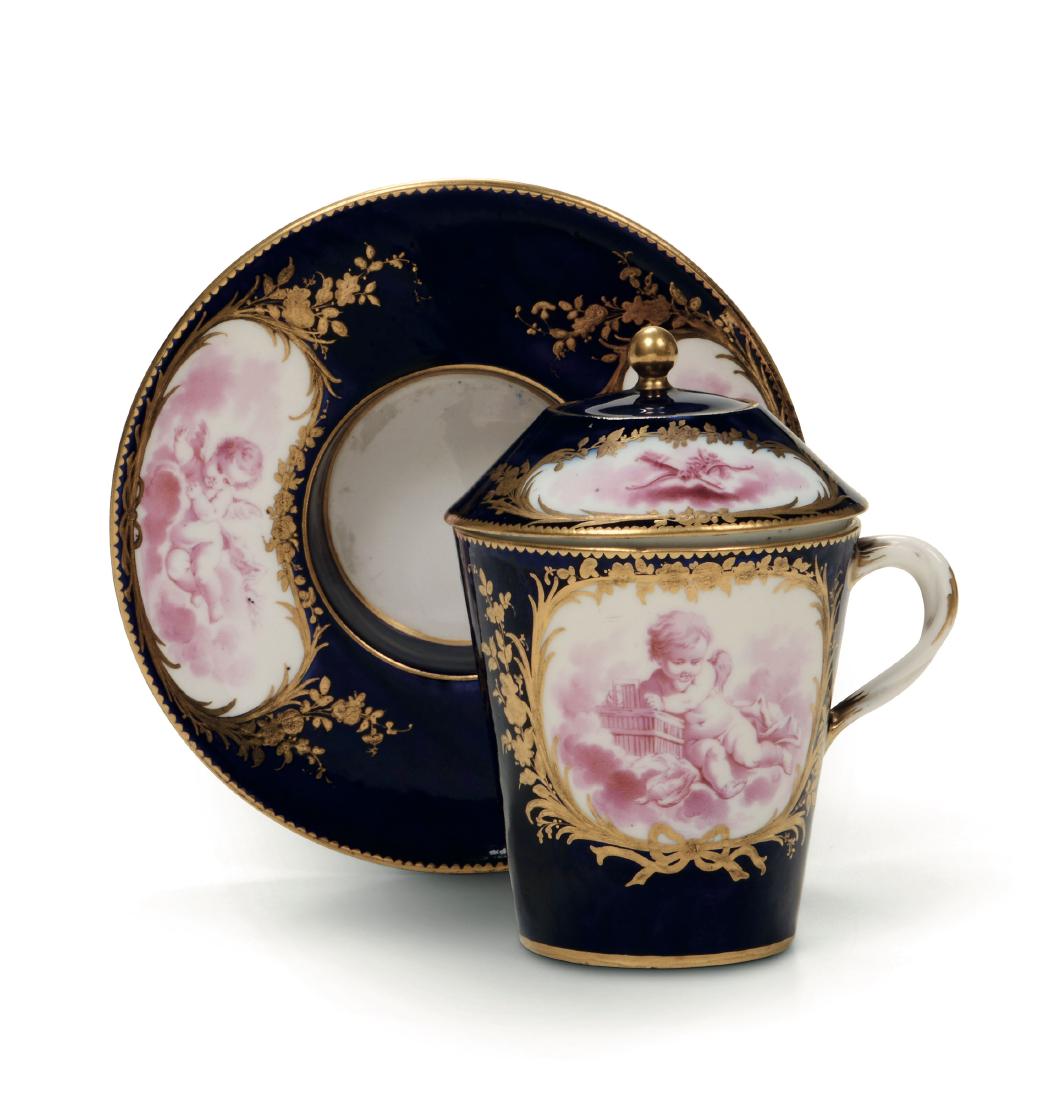 Tazza trembleuse con piattino e un coperchio SÃ¨vres, (1 of 3)