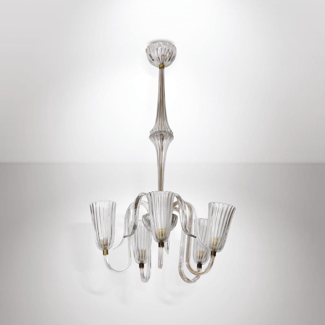 Seguso,: Lampada a sospensione con struttura in ottone e metallo. Diffusori in vetro di Murano. Prod. Seguso, Italia, 1940 ca. cm 100x80