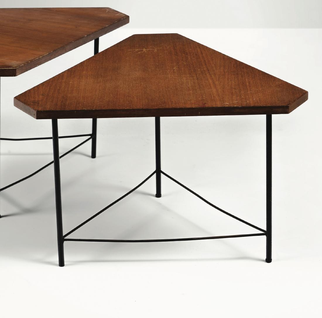 ISA,: Tavolo basso con struttura in metallo laccato e piano in legno. Etichetta originale. Prod. ISA, Italia, 1950 ca. cm 52x52x37