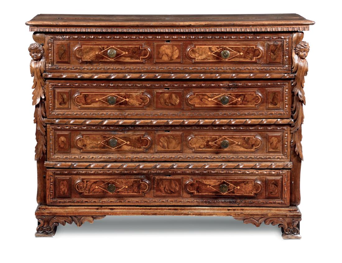 ComÃ² con scarabattolo in noce e radica di noce, (1 of 2)