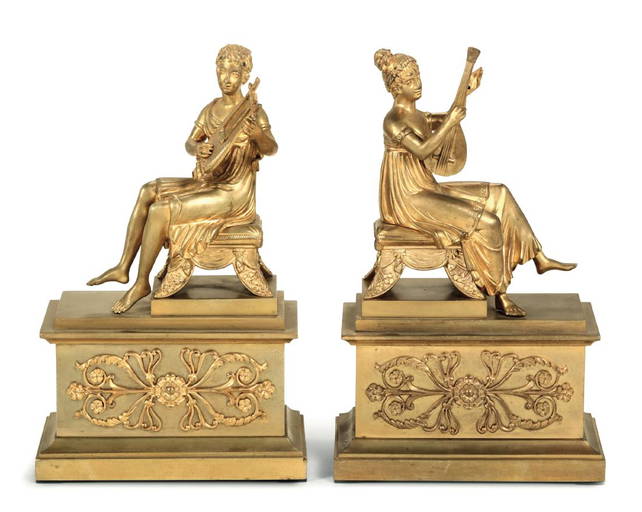 Suonatore di cetra e suonatrice di mandolino in bronzo Apr 05, 2019