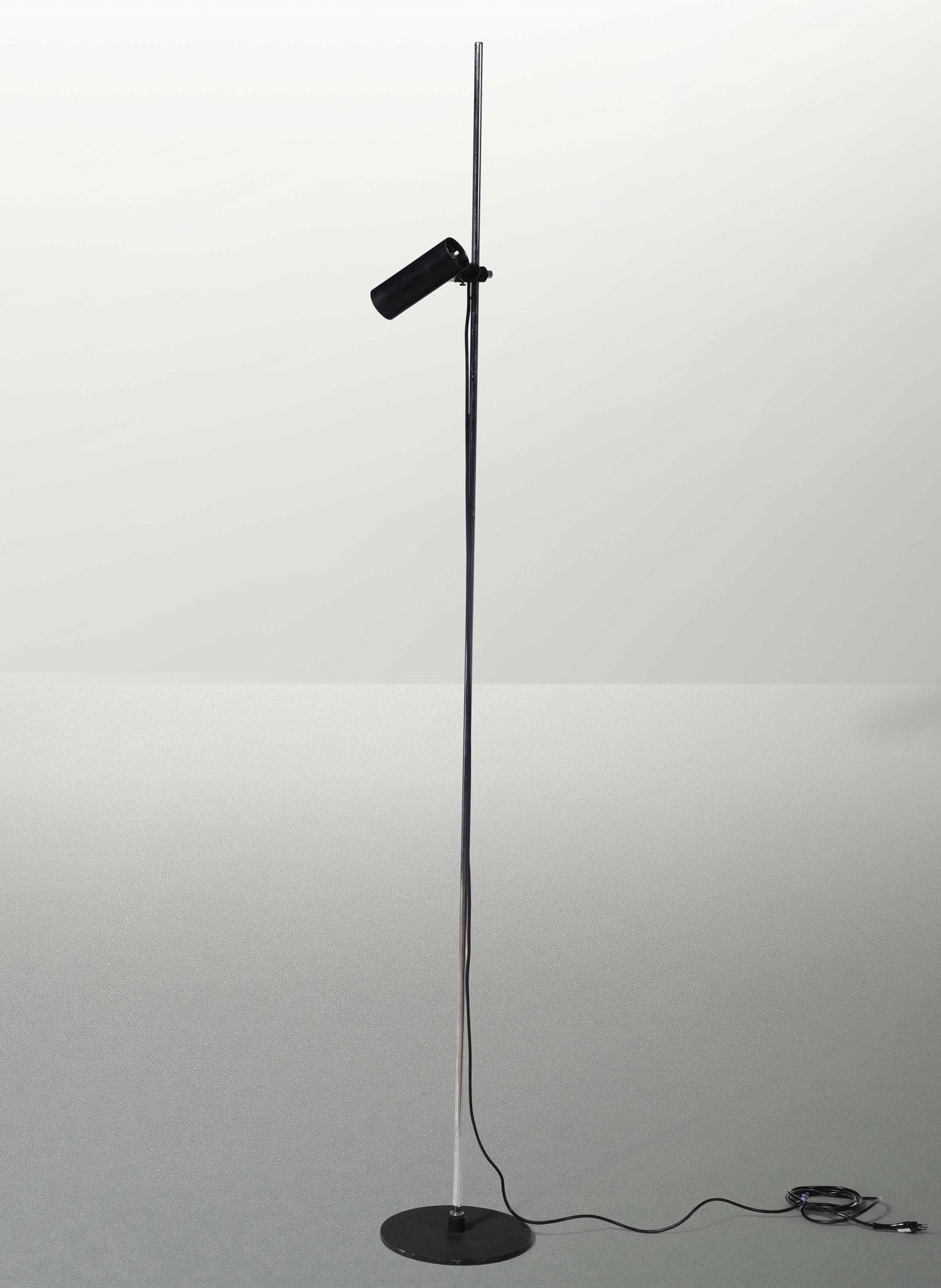 Gino Sarfatti   , (1 of 1)